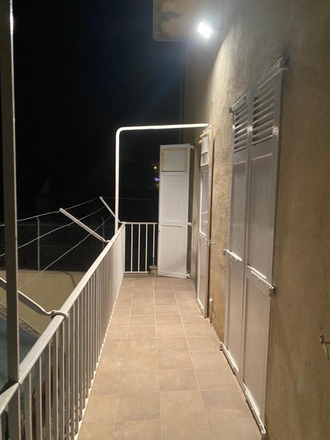 דירות בורג-מדאם Chez Helene 3 Etoiles, Labellise Disabled Pmr,Pour 4 Personnes Chiens Bienvenus-Pet Friendly מראה חיצוני תמונה